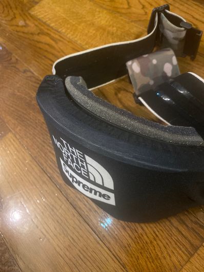 Supreme x The North Face Smith Rescue Goggles "Multi Camo"