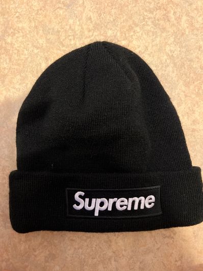 Supreme New Era® Box Logo Beanie "Black" (21FW)