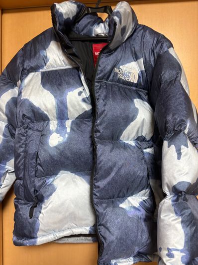 Supreme x The North Face Bleached Denim Print Nuptse Jacket "Indigo"