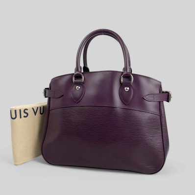 Louis Vuitton Epi Passy PM ルイヴィトン エピ・パッシィ PM M5926K