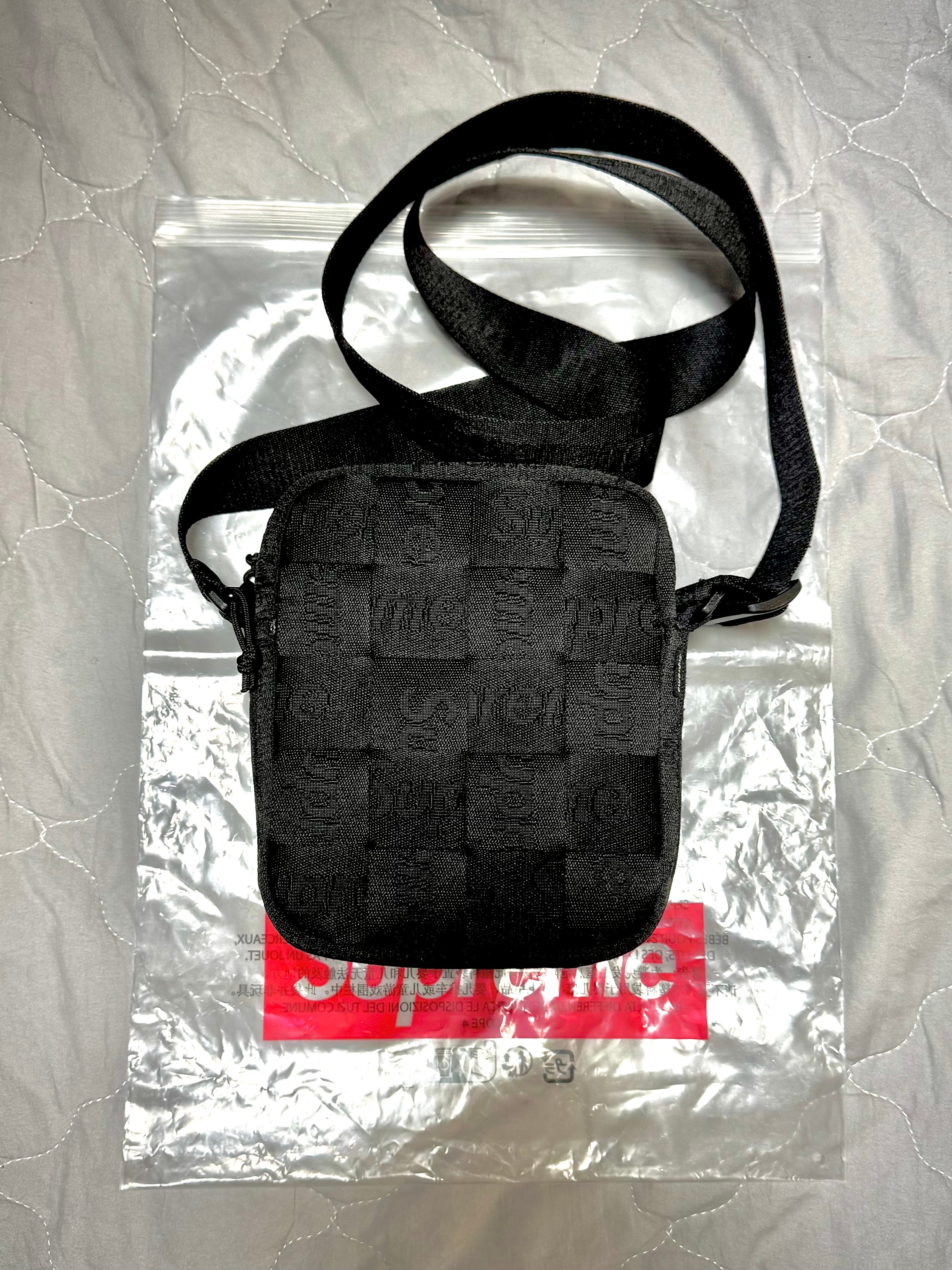 Supreme 19SS Shoulder Bag 