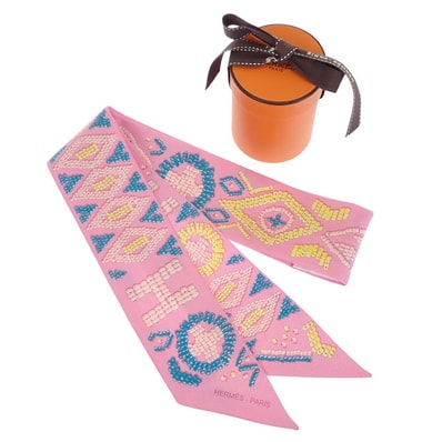 エルメス ツイリー KELLY EN PERLES シルク ピンク 【Aランク】