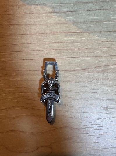 Chrome Hearts #10 Dagger Pendant "Silver"