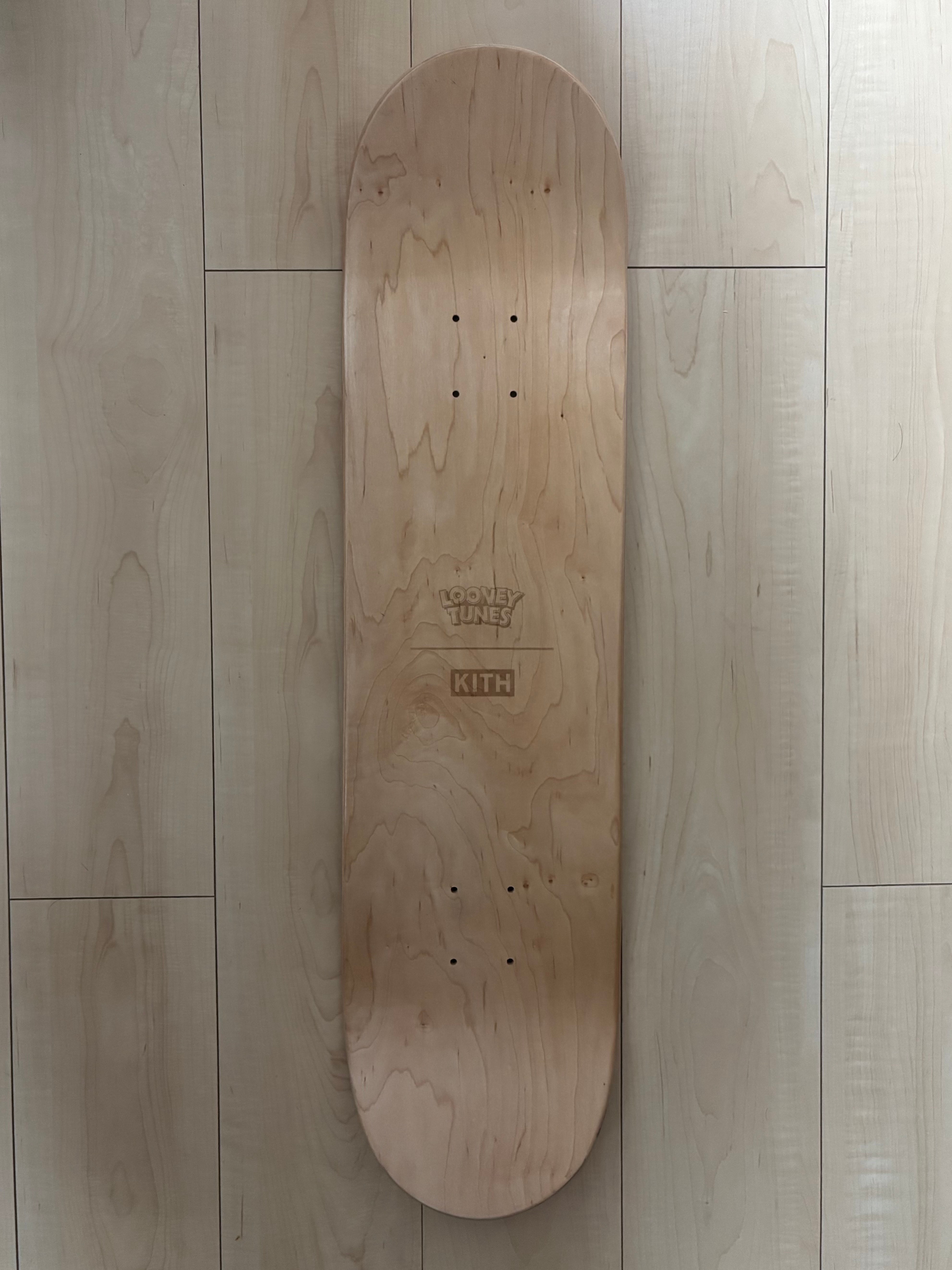 A (未使用に近い)】Kith x Looney Tunes Speedy Skate Deck FREEの