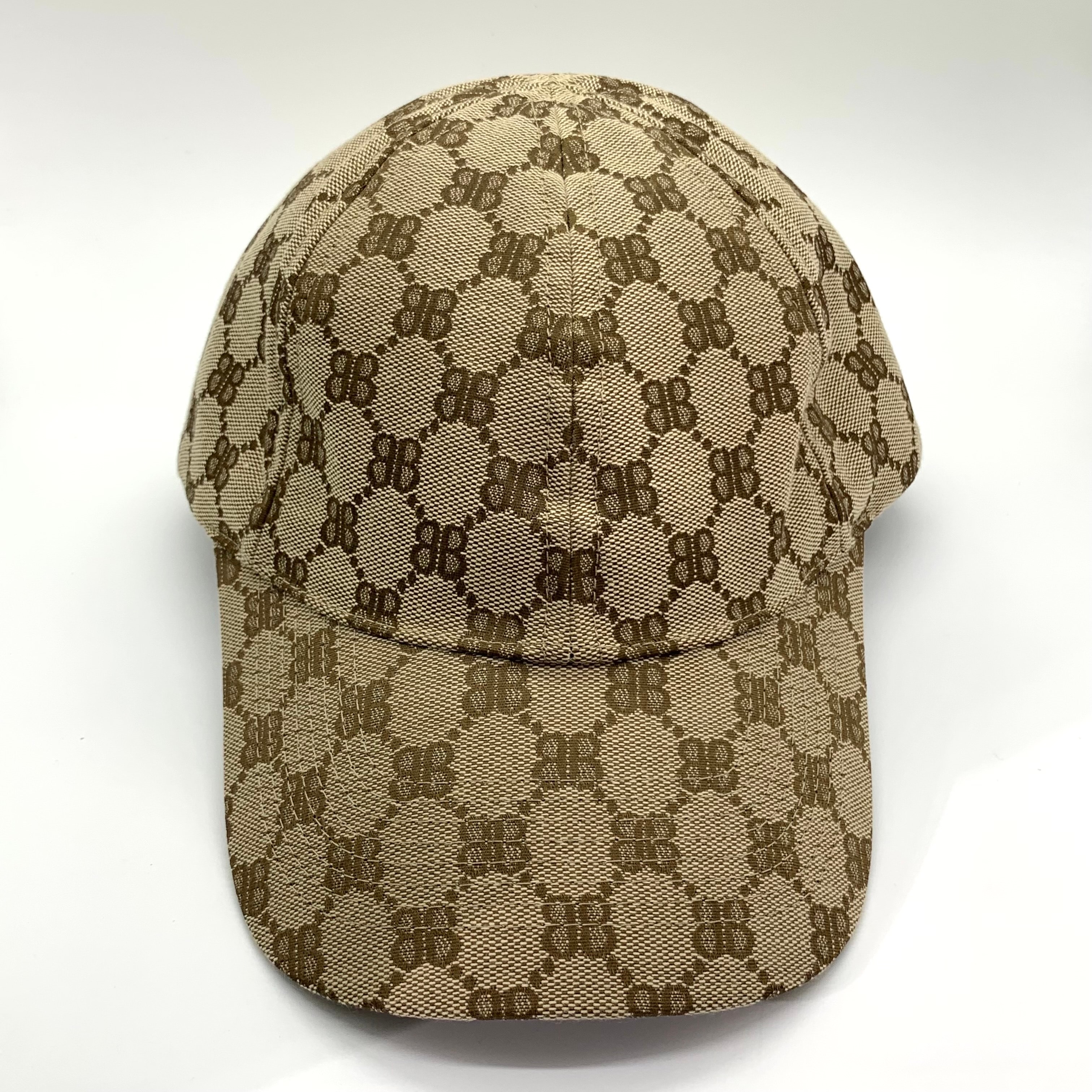 バレンシアガ グッチ ハッカー ロゴ キャップ