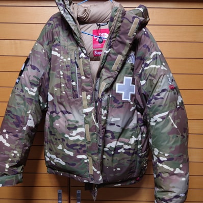 Supreme x The North Face Summit Series Rescue Baltoro Jacket "Multi Camo"