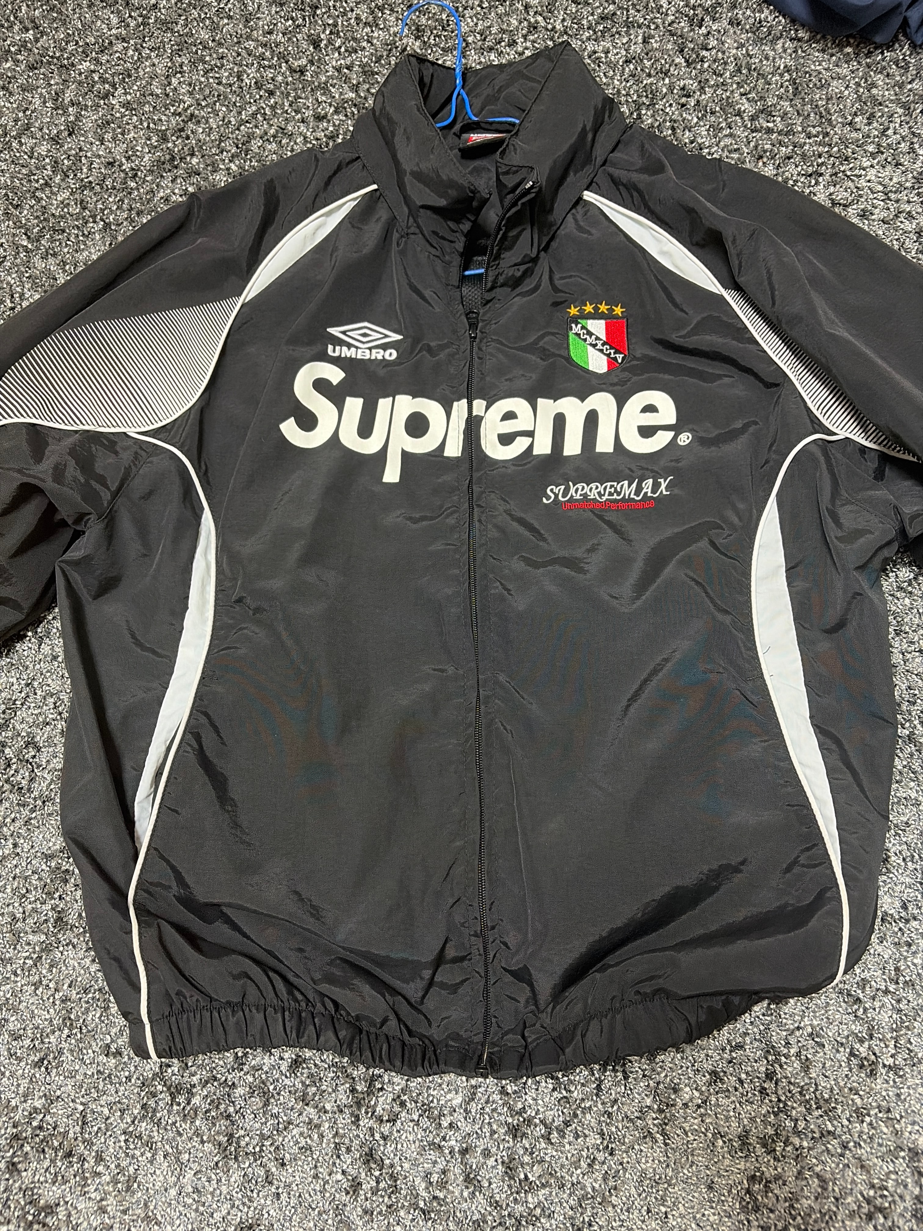 Supreme x Umbro Track Jacket "Black"