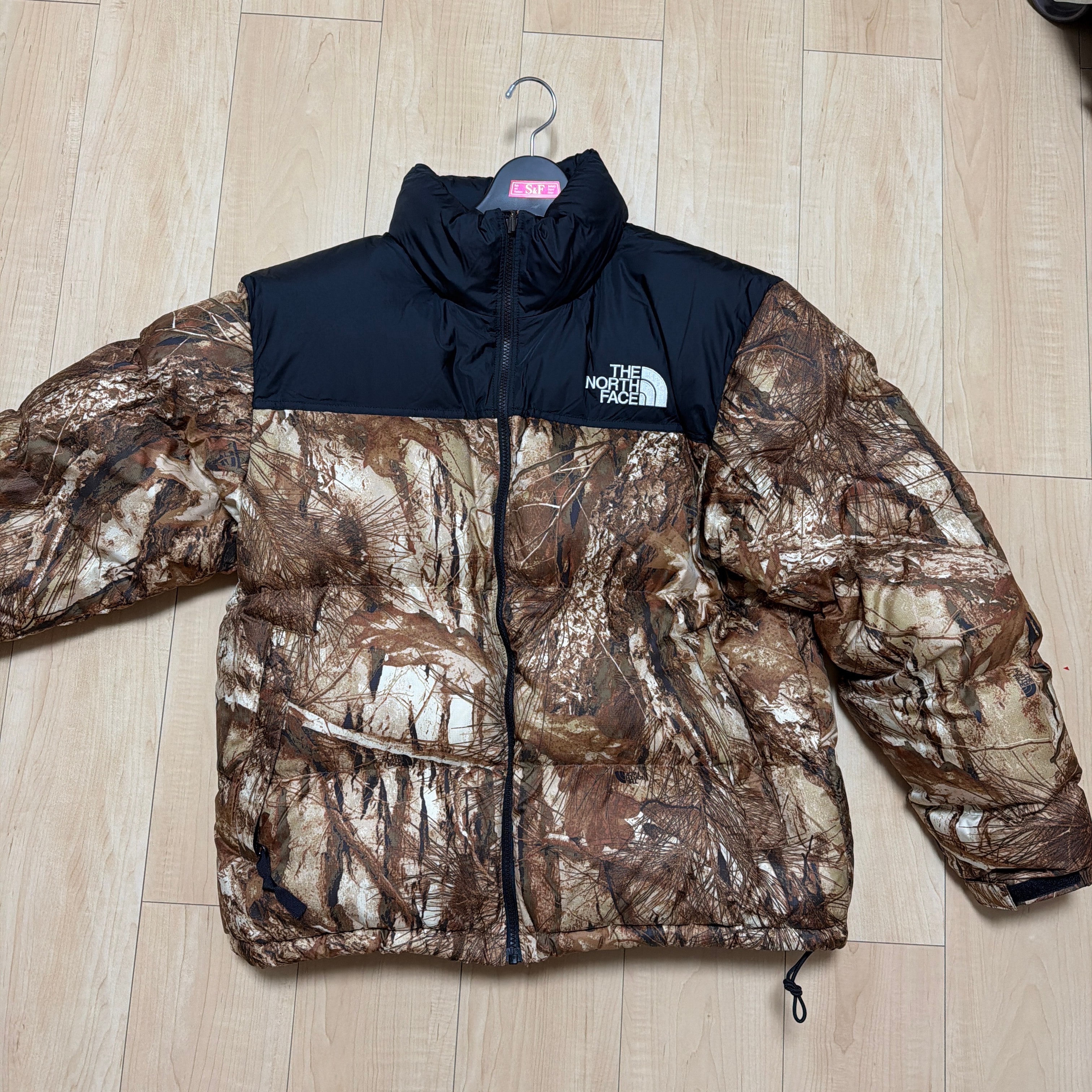 The North Face Novelty Nuptse Jacket "Forest Floor"