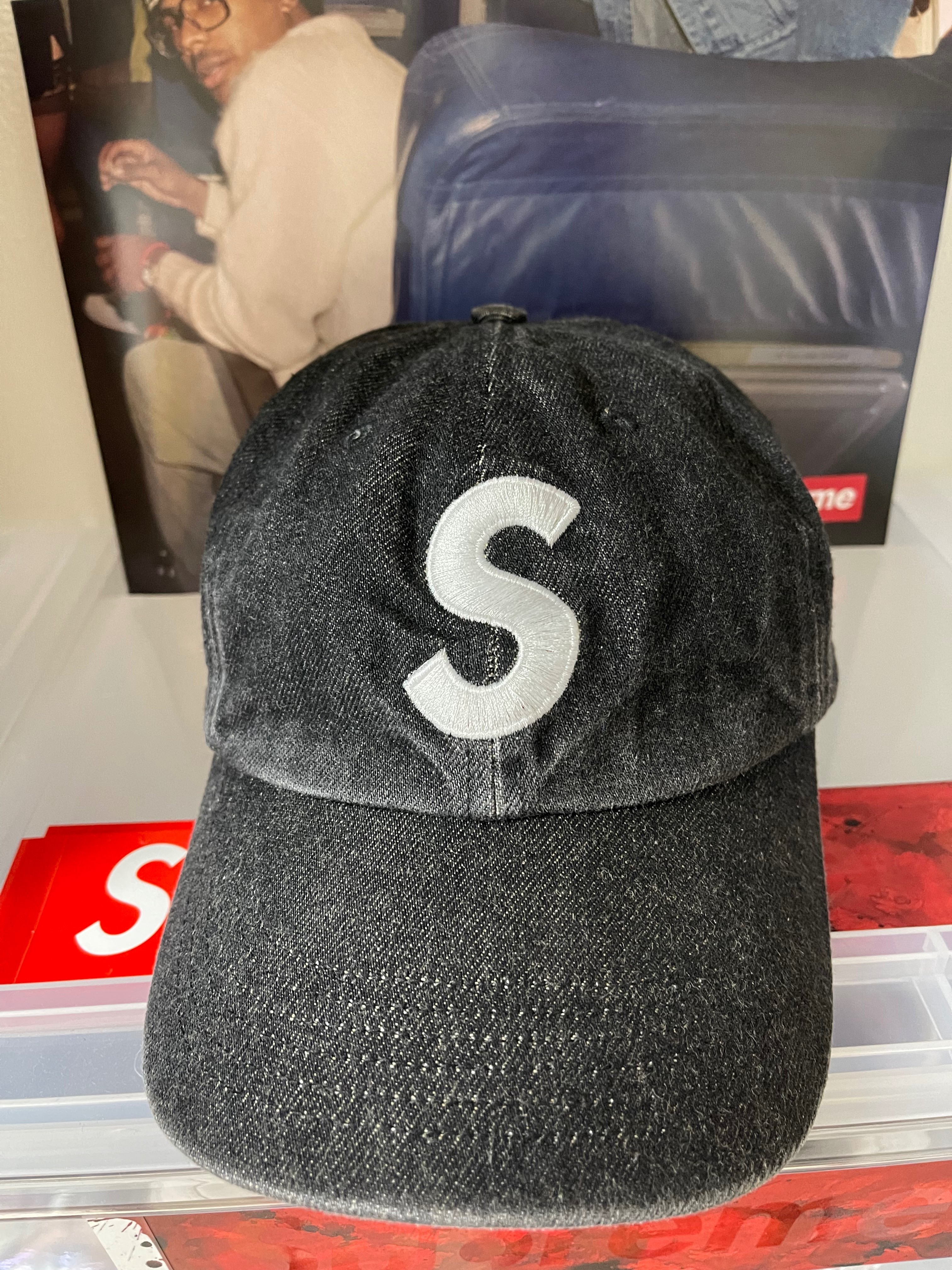 Supreme Kevlar Denim S Logo 6-Panel "Black"