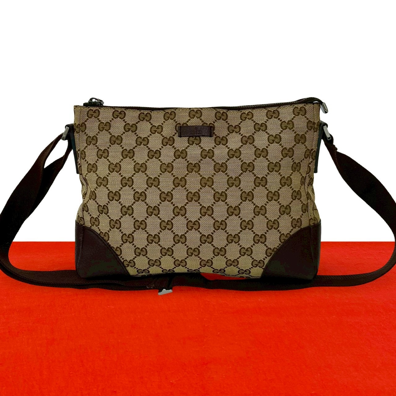 GUCCI グッチ GG 柄 ロゴ キャンバス レザー ショルダーバッグ ブラウン
 91167