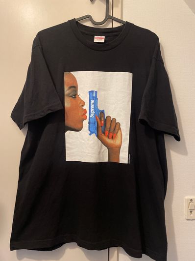 Supreme Water Pistol Tee "Black"