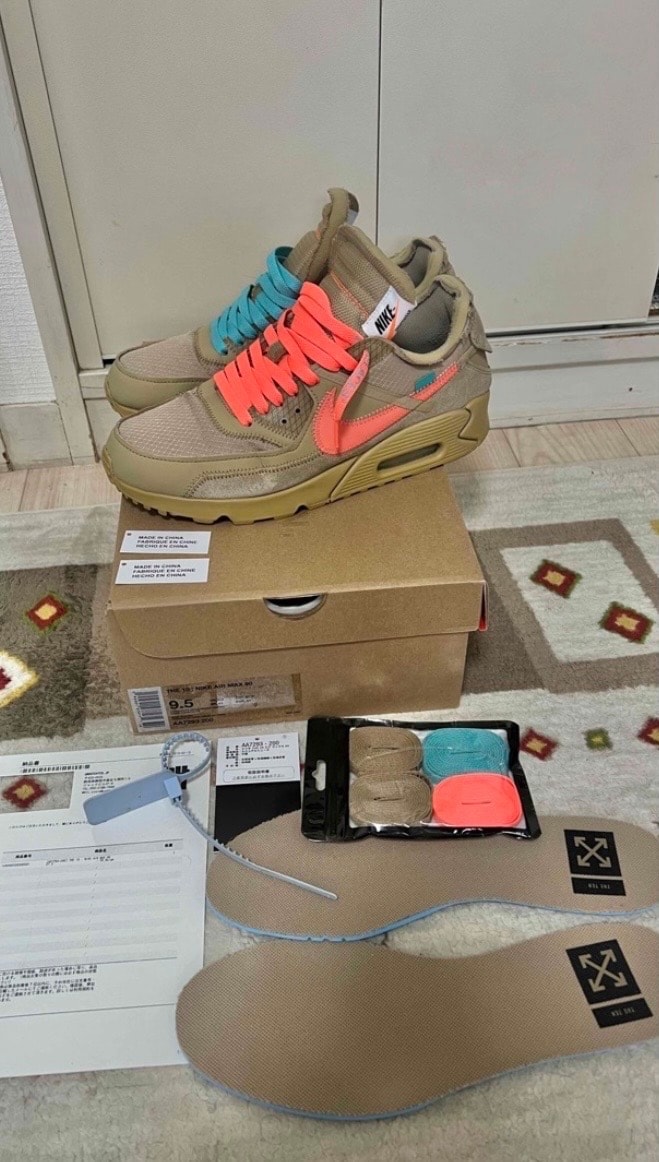 オフホワイト × ナイキ エアマックス90 "デザートオレ"