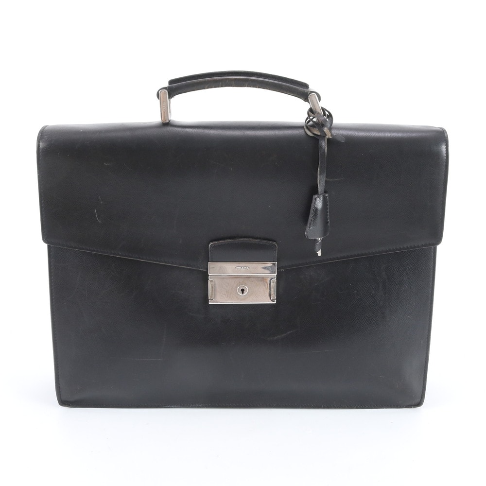 プラダ サフィアーノビジネス バッグ レザー