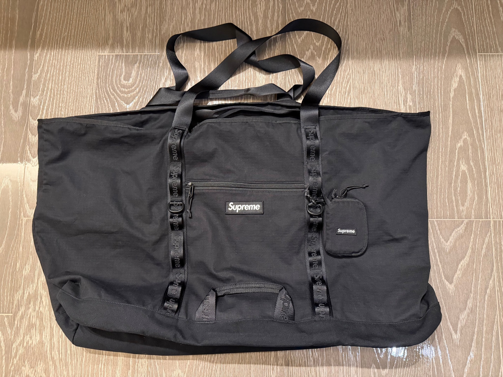 Supreme X-Large Tote Bag + Utility Pouch (26SS) "Black"