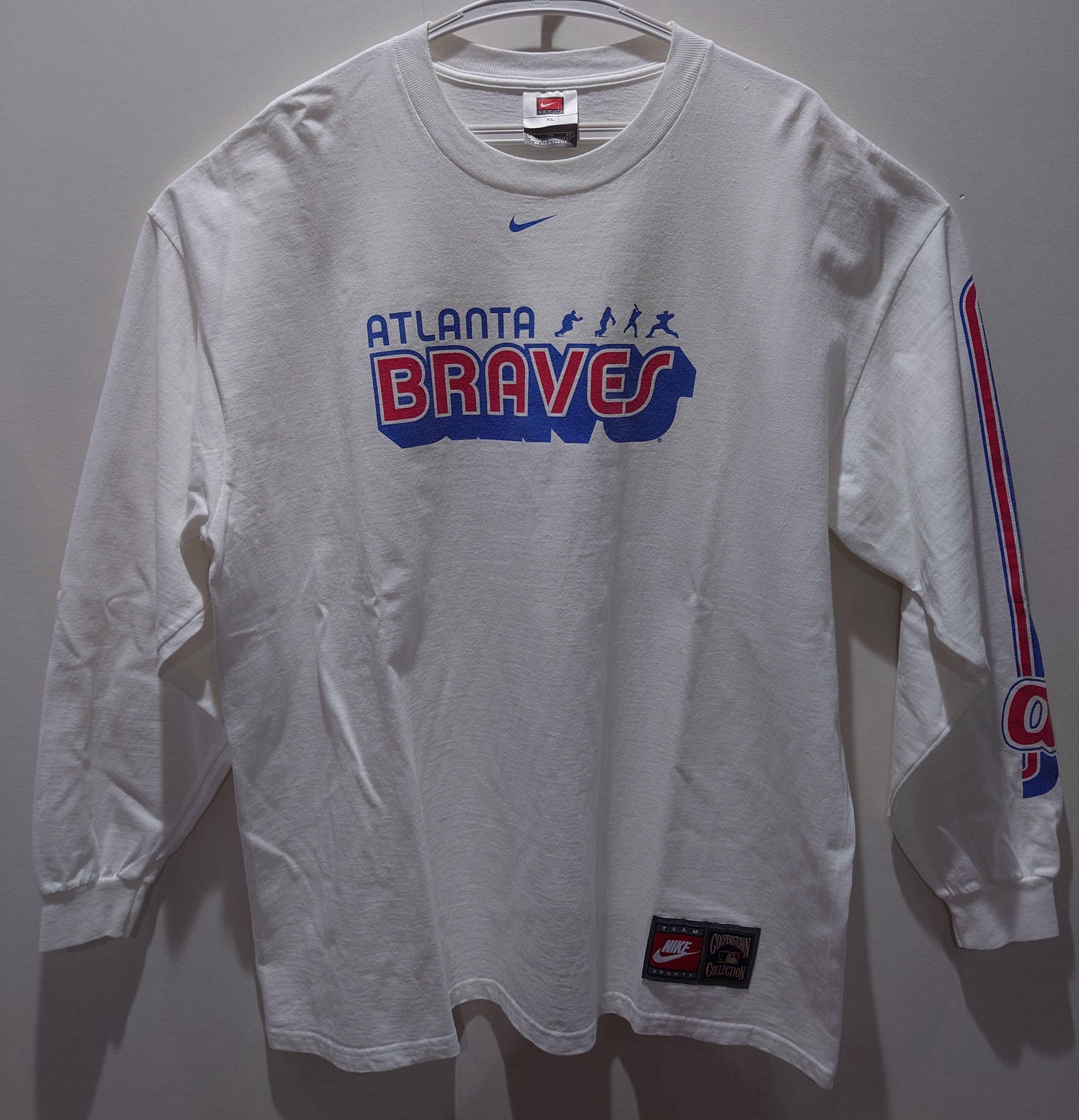 NIKE センタースウォッシュロゴ アトランタ・ブレーブス 長袖Tシャツ ロンT