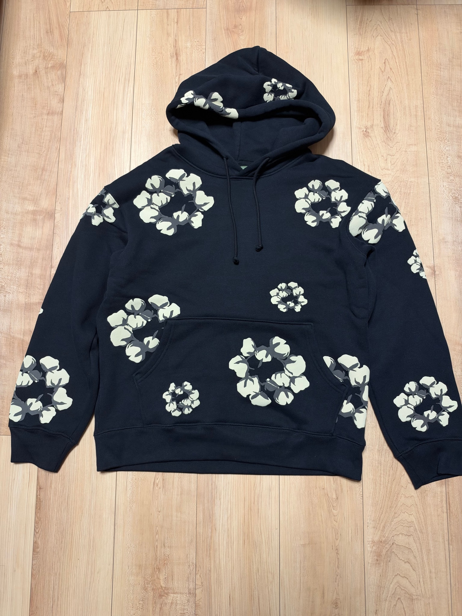 DENIM TEARS x CACTUS PLANT FLEA MARKET Wreath Hoodie "Black"