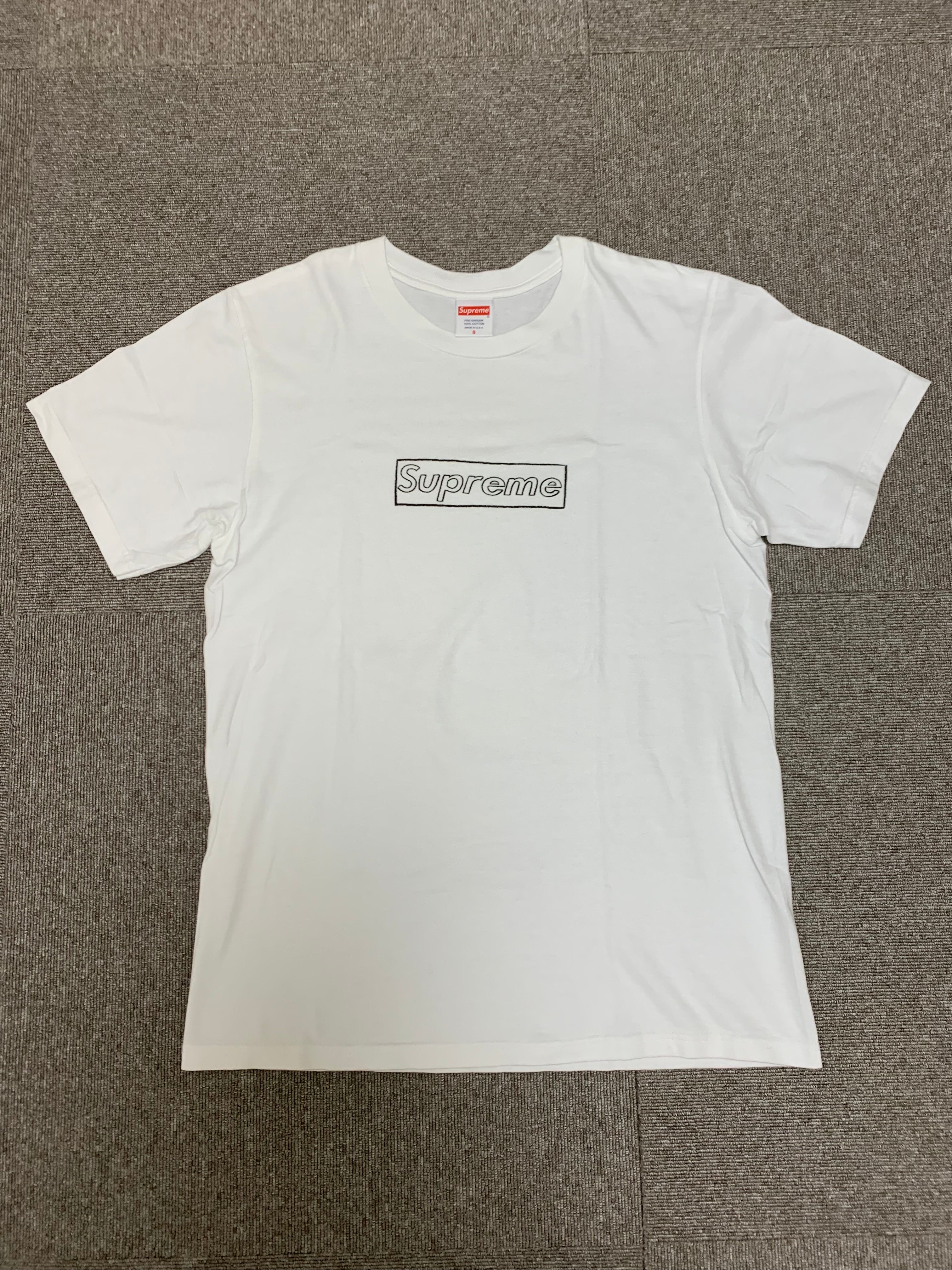 Supreme KAWS Chalk Logo Tee "White"