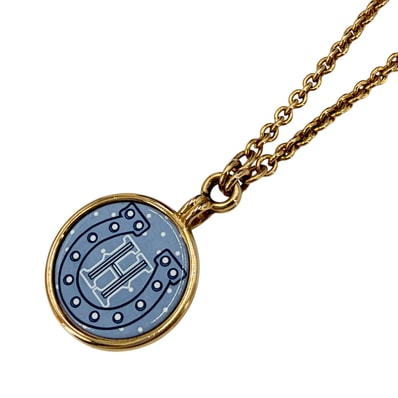 HERMES エルメス ネックレス メダイユ ホースインバンダナ ペンダント ジュエリー アクセサリー メタル ゴールド ブルー 青 レディース 約19.1g【中古品】