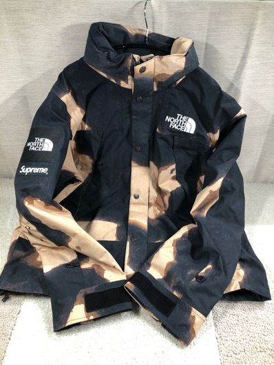 Supreme x The North Face Bleached Denim Print Mountain Jacket "Black"