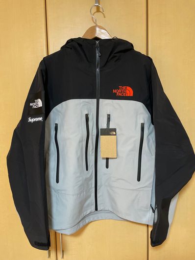 Supreme x The North Face Taped Seam Shell Jacket "Grey"