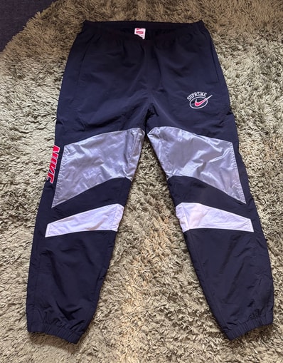Supreme / Nike Warm Up Pant "Silver"