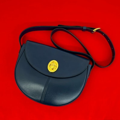 Christian Dior ディオール CD ロゴ 金具 レザー ショルダーバッグ ネイビー
64265