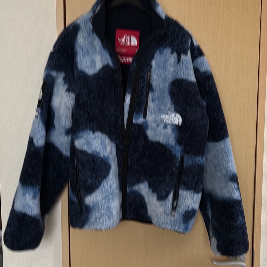 Supreme x The North Face Bleached Denim Print Fleece Jacket "Indigo"