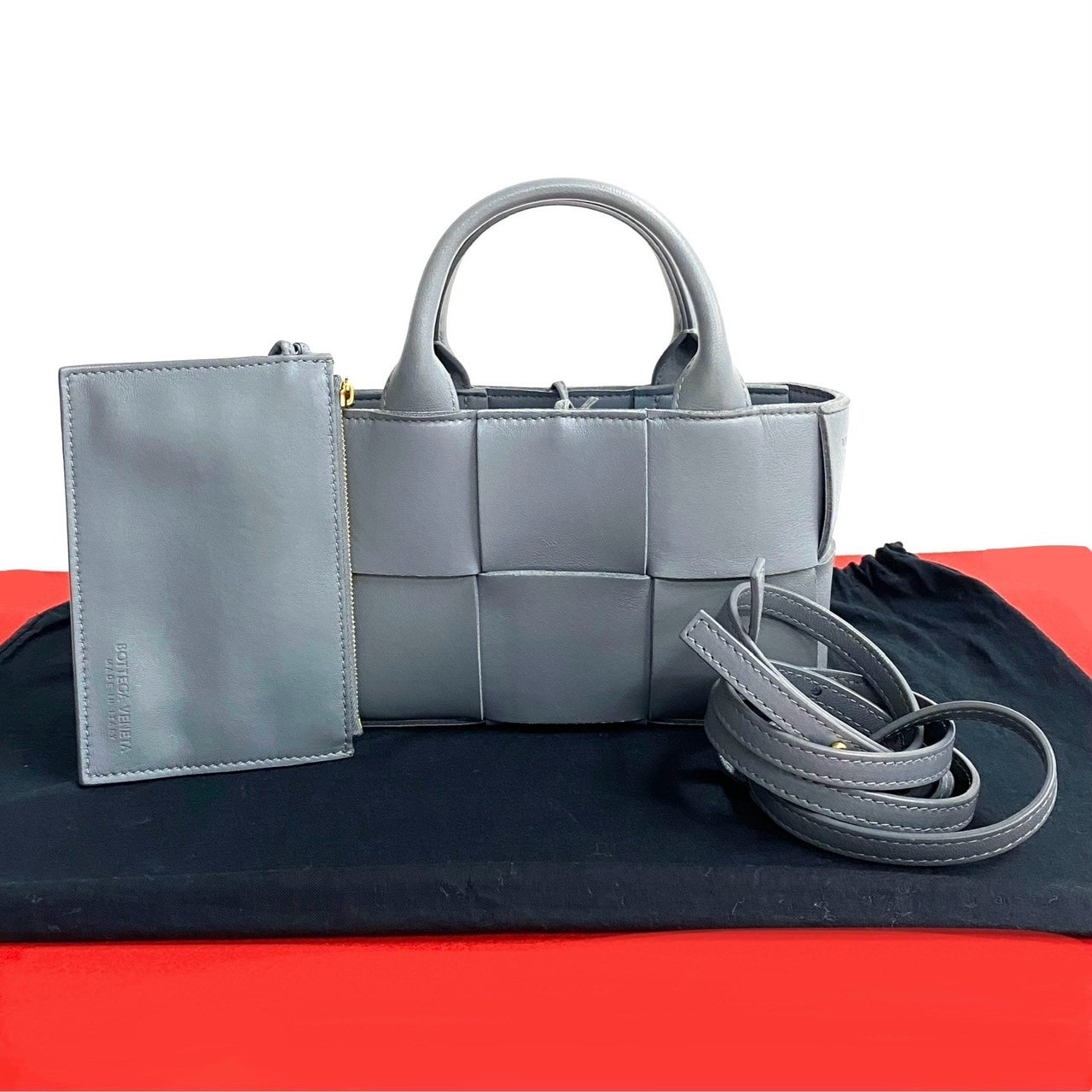 BOTTEGA VENETA ボッテガヴェネタ アルコ キャンディ イントレチャート レザー ショルダーバッグ グレー
53916