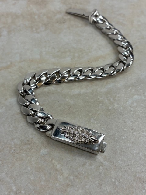 【Chrome Hearts】IDブレスレット「ベビー」20リンク ホワイトゴールド フローラルクロス クラシックリンク #7