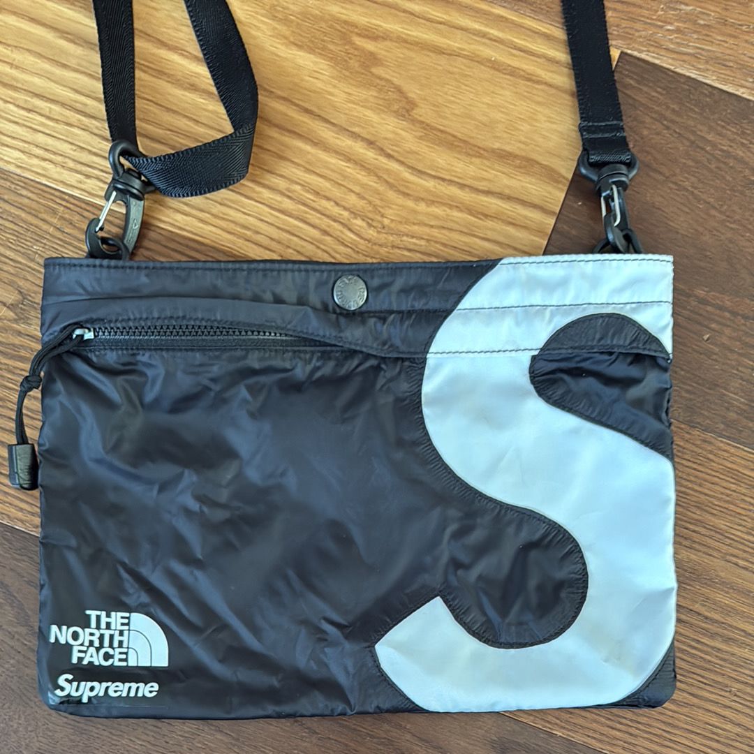 Supreme x The North Face S Logo Shoulder Bag "Black"