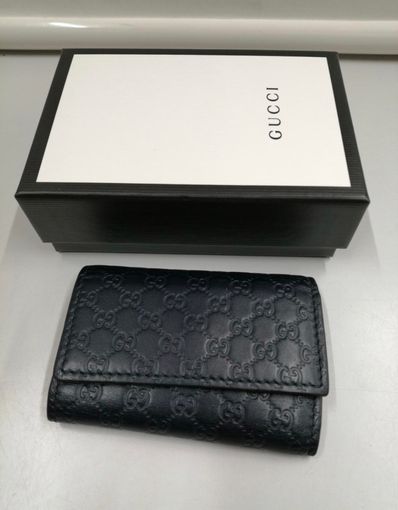 GUCCI Micro Guccissima 6 Key Case "Black"
