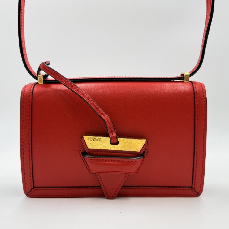 LOEWE(ロエベ)バルセロナ ショルダーバッグ レッド レザー ゴールドトーン金具 斜め掛け レディース スペイン製