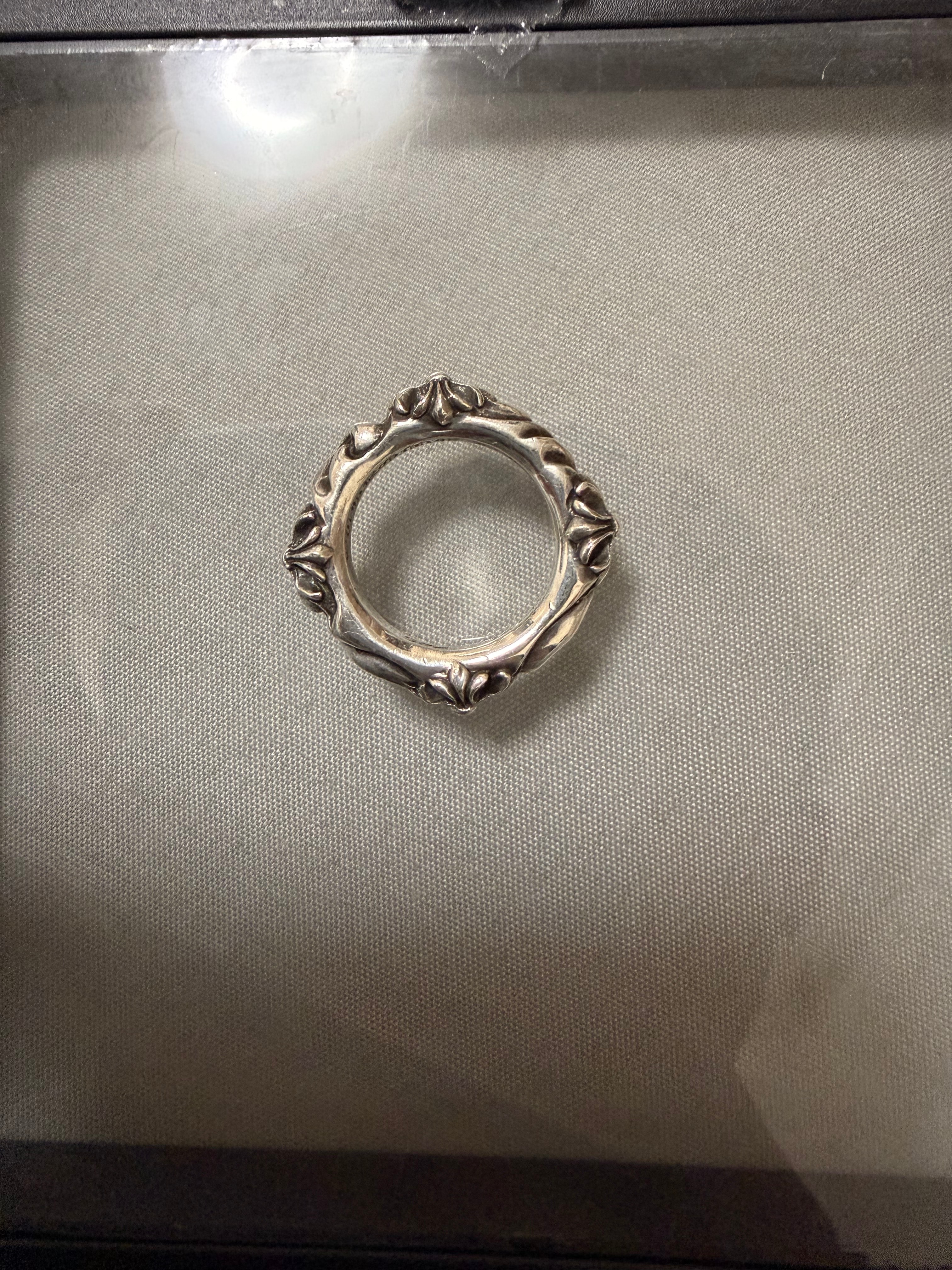 Chrome Hearts SBT Band Ring "Silver"