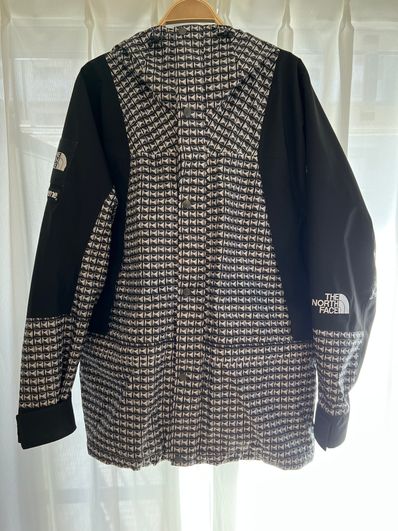 Supreme x The North Face Studded Mountain Light Jacket "Black"