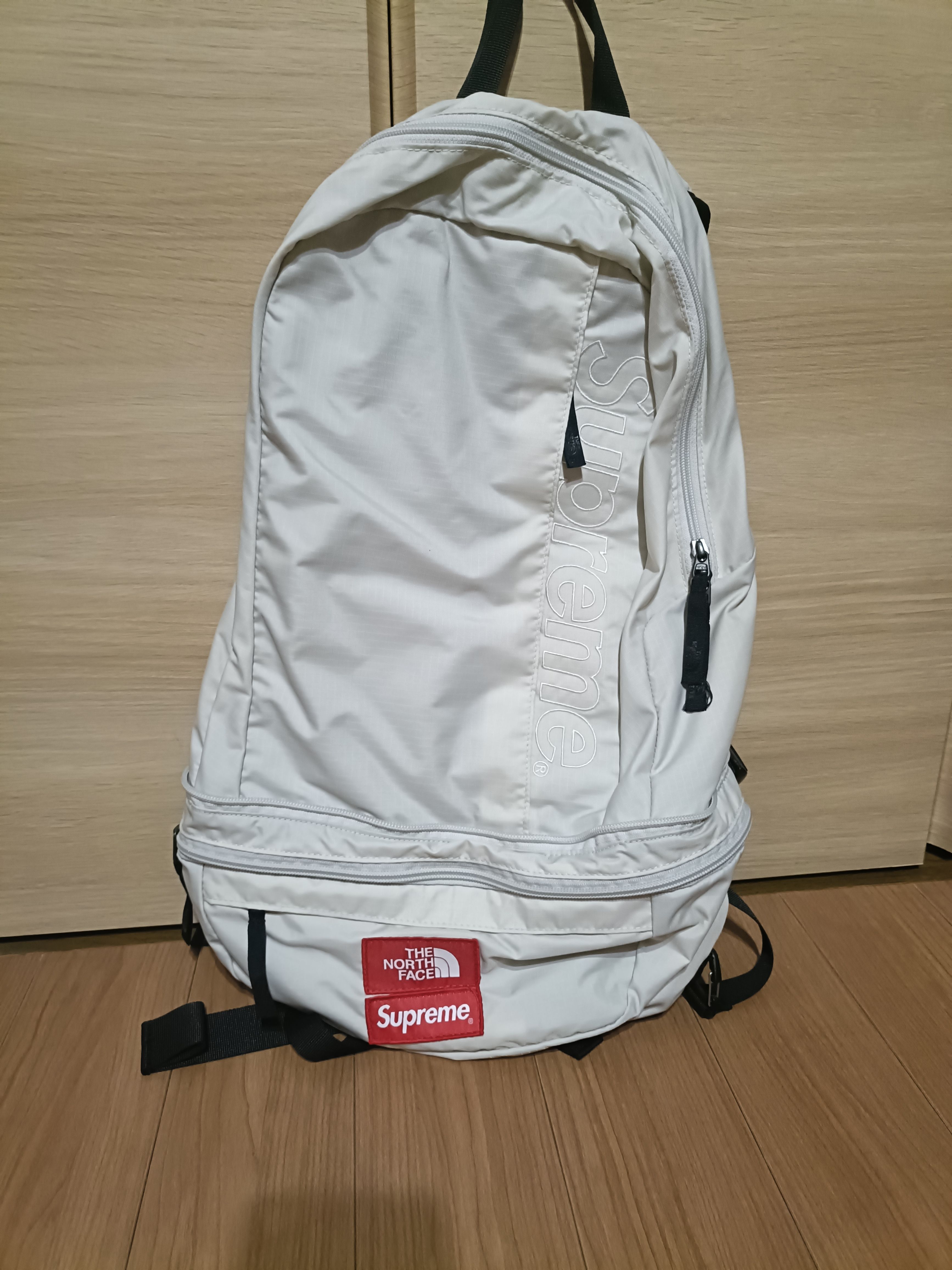Supreme x The North Face Trekking Convertible Backpack + Waist Bag "Stone"
