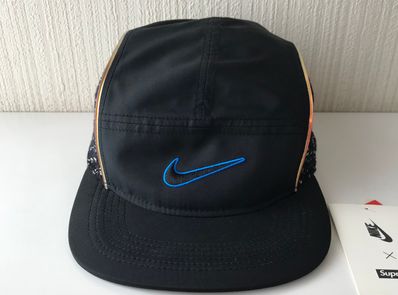 Supreme / Nike Bouclé Running Hat "Black"
