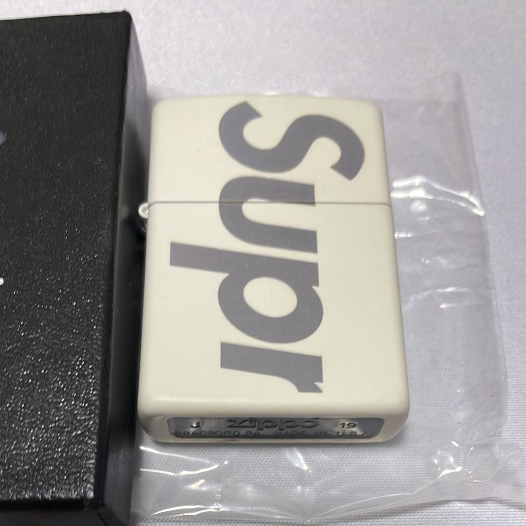 Supreme Glow-in-the-Dark Zippo® 