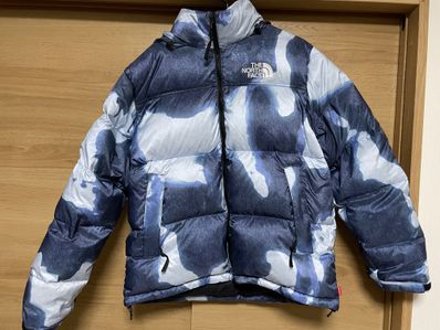 Supreme x The North Face Bleached Denim Print Nuptse Jacket "Indigo"