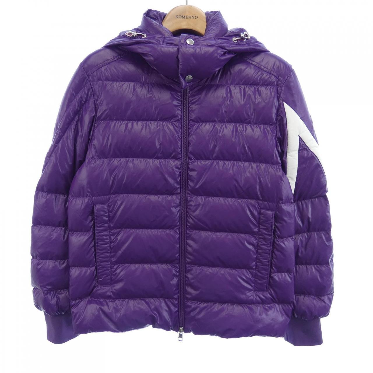 モンクレール MONCLER ダウンジャケット