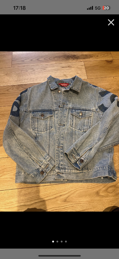 Supreme Inset Logo Denim Trucker Jacket "Blue"