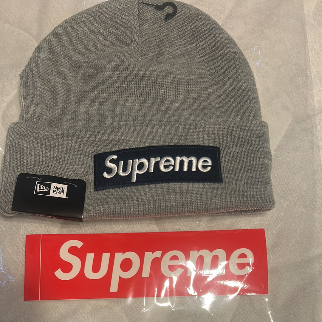 Supreme AOI Gems Beanie 