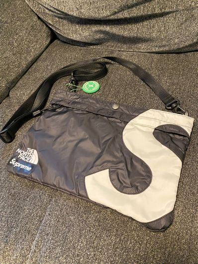 Supreme x The North Face S Logo Shoulder Bag "Black"