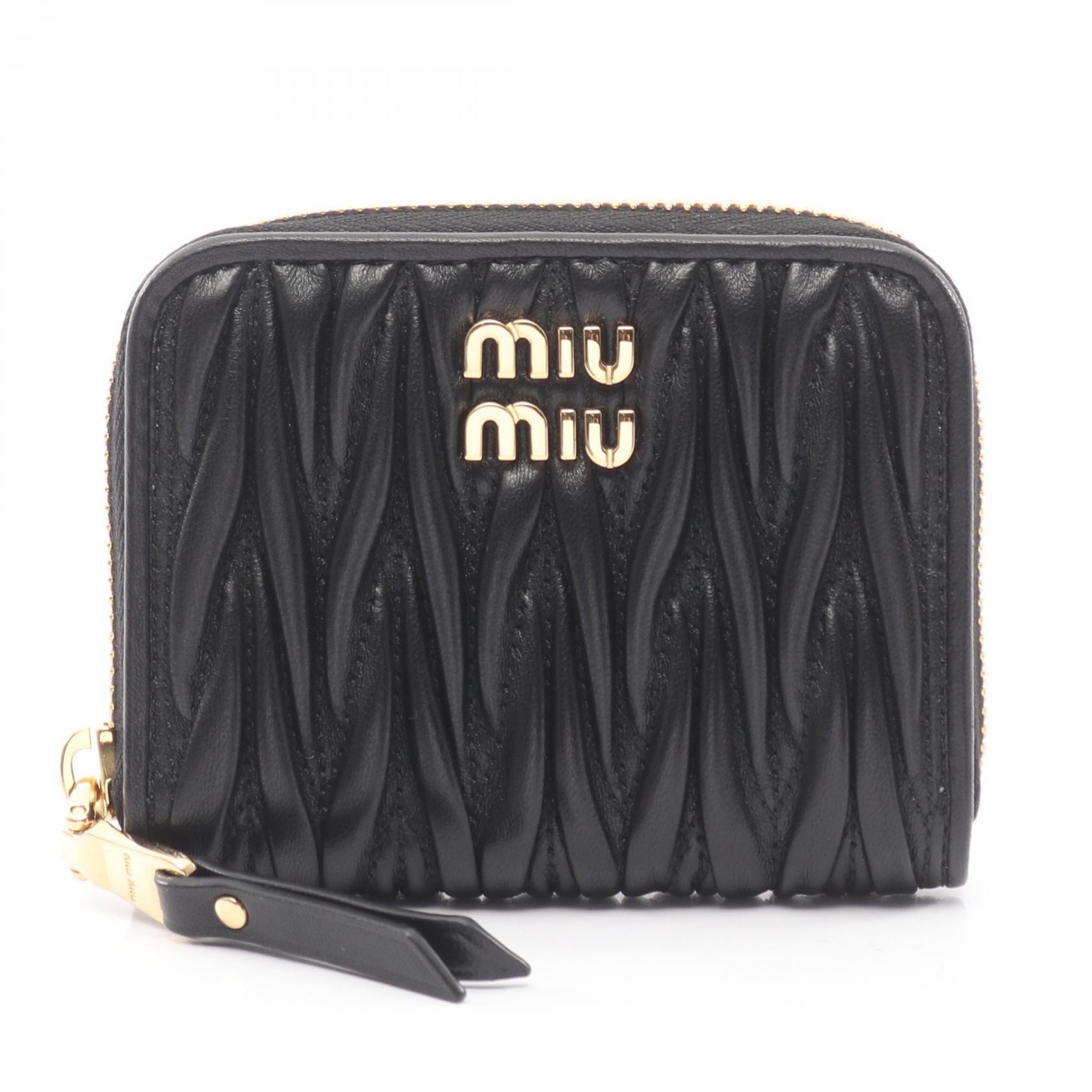 ミュウ ミュウ Miu Miu MATELASSE'MIU マテラッセ コインケース 財布 レザー レディース ブラック系 5MM268AFPPF0002 【新品】