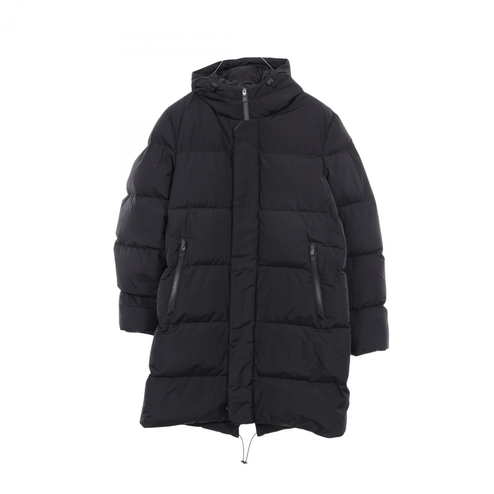 ヘルノ Herno Laminar GORE-TEX フード付き ダウンジャケット 衣料品 アウター ポリエステル メンズ ブラック系 【中古】