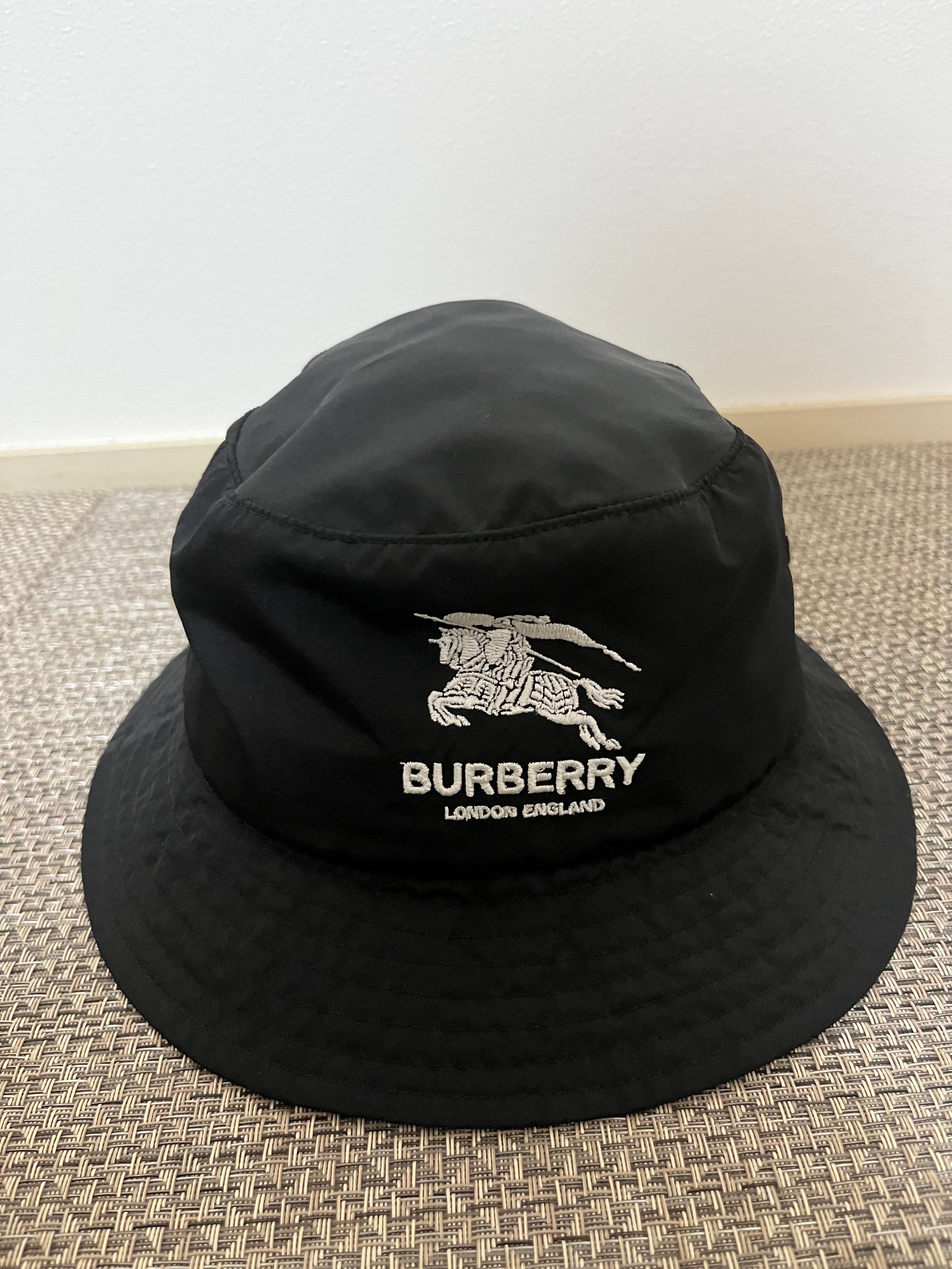 シュプリーム バーバリー クラッシャー "ブラック"