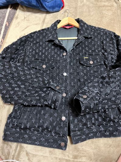 Supreme Hole Punch Denim Trucker Jacket "Black"