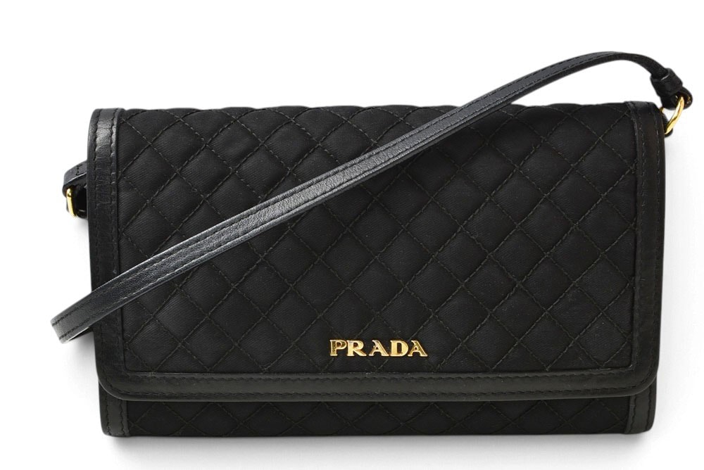 プラダ ショルダーバッグ/マルチウォレット PRADA 二つ折り ストラップ付長財布 1M1437 NERO ブラック 黒 レザー レディース 【中古】