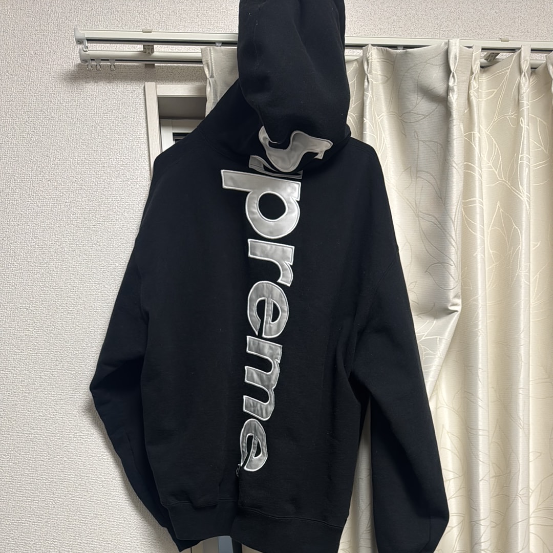 Supreme Satin Applique Hooded Sweatshirt (25FW) "Black"