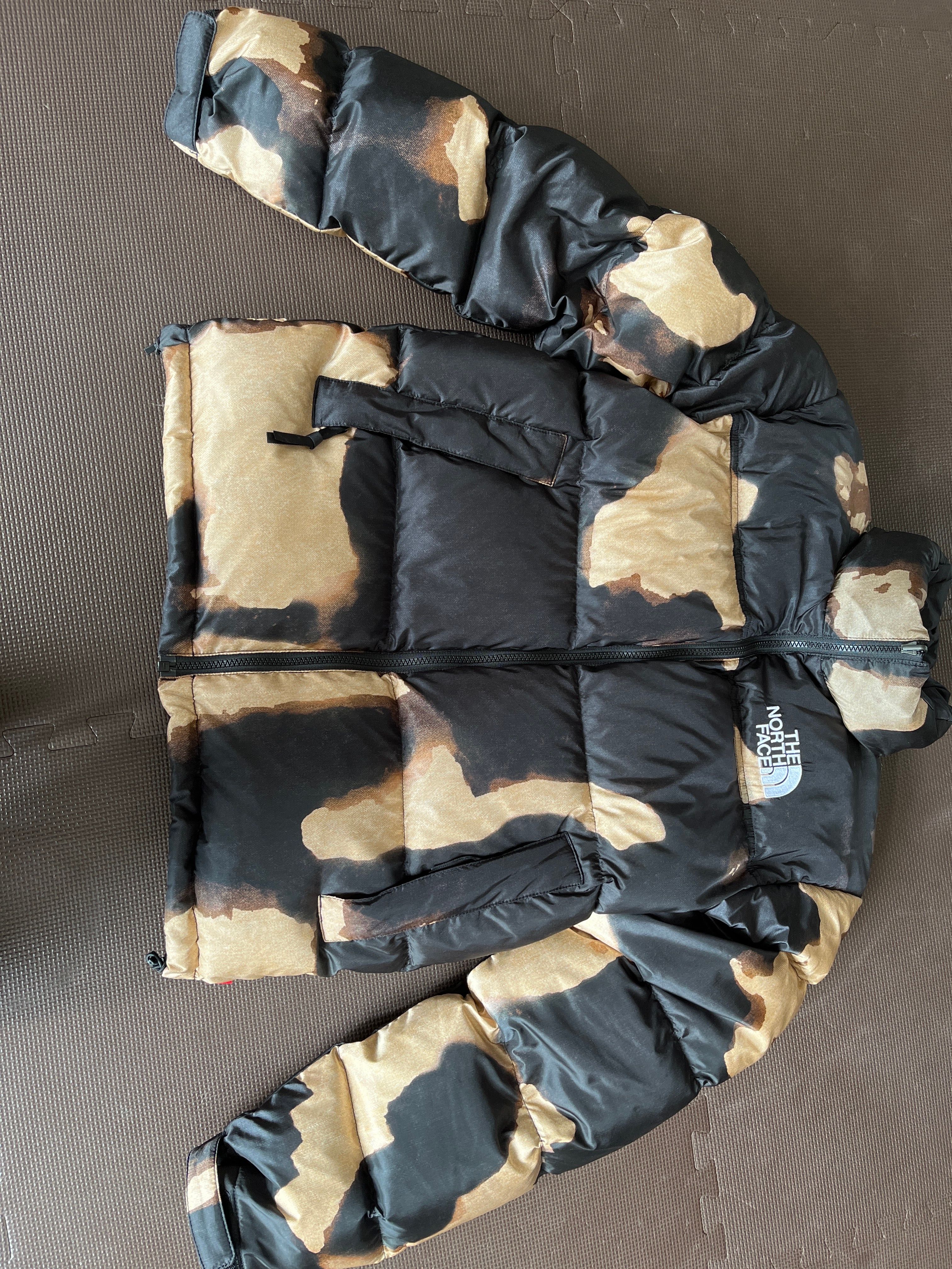 Supreme x The North Face Bleached Denim Print Nuptse Jacket "Black"