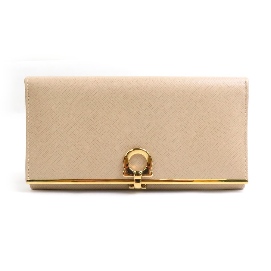 サルヴァトーレフェラガモ Salvatore Ferragamo 二つ折り長財布 ガンチーニ レザー ベージュ レディース【中古】 r10324a